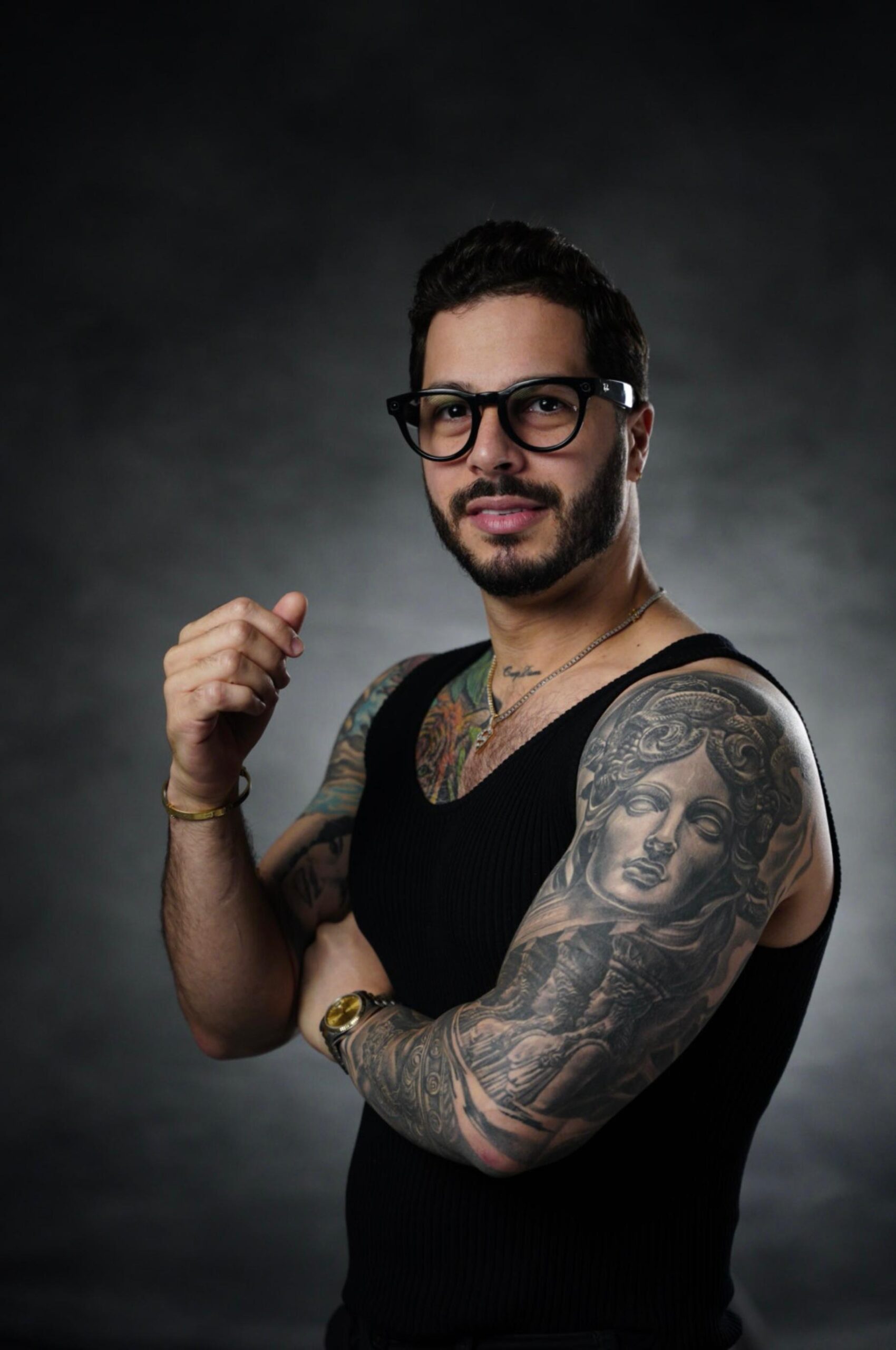 foto artista de tatuaje